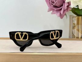 Picture of Valentino Sunglasses _SKUfw51958948fw